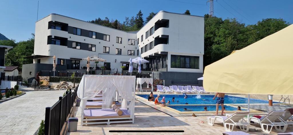 Partizan Resort Ieşelniţa Exterior foto