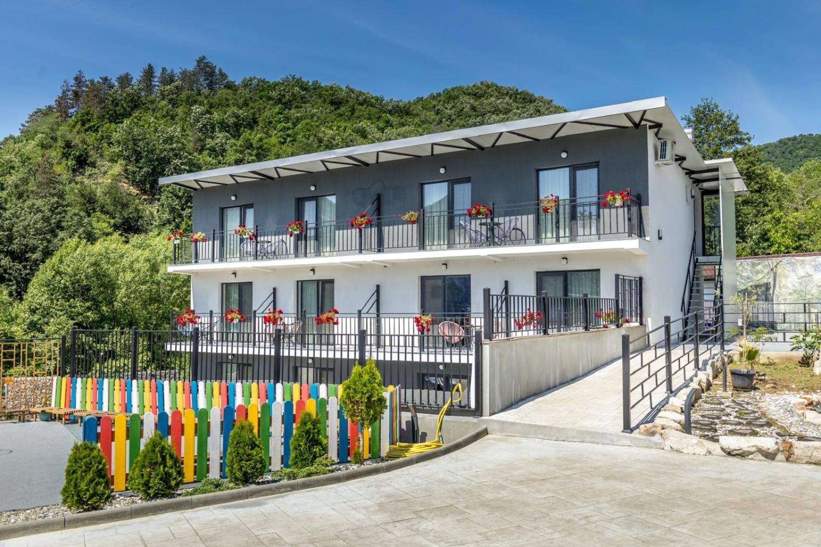 Partizan Resort Ieşelniţa Exterior foto